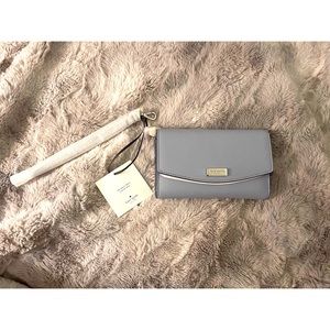 KATE SPADE NEW YORK LAUREL WAY IPHONE WRISTLET BLACK WLRU2666